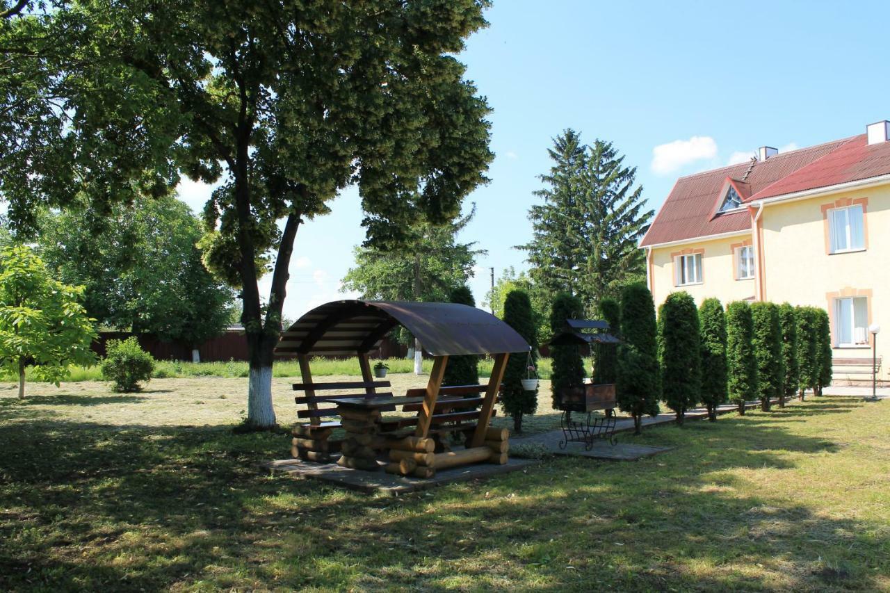 Kremin Hotel Kremenets' Exterior photo